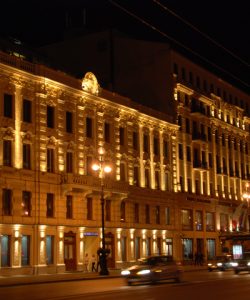 Corinthia Otel